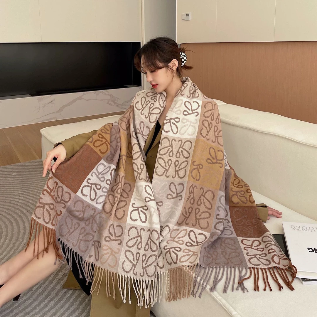 围巾女冬季2025新款百搭韩版保暖网红披肩围脖