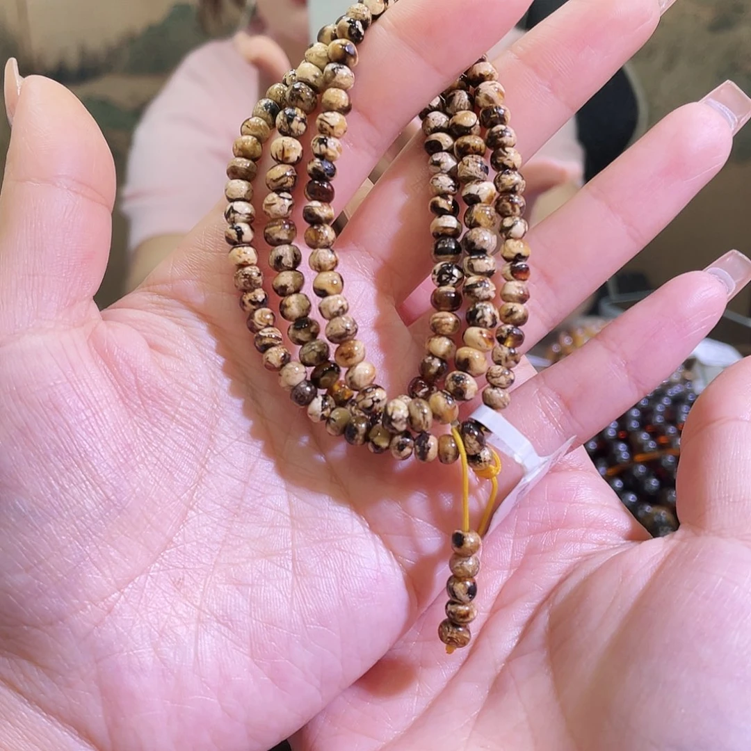 未镶嵌琥珀裸石5+干白花108