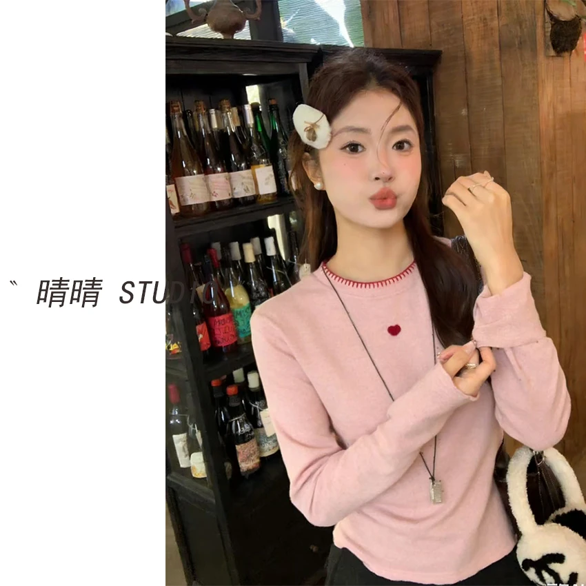 晴晴家-「保暖搭子」25年冬韩系简约百搭休闲舒适刺绣爱心T恤5827