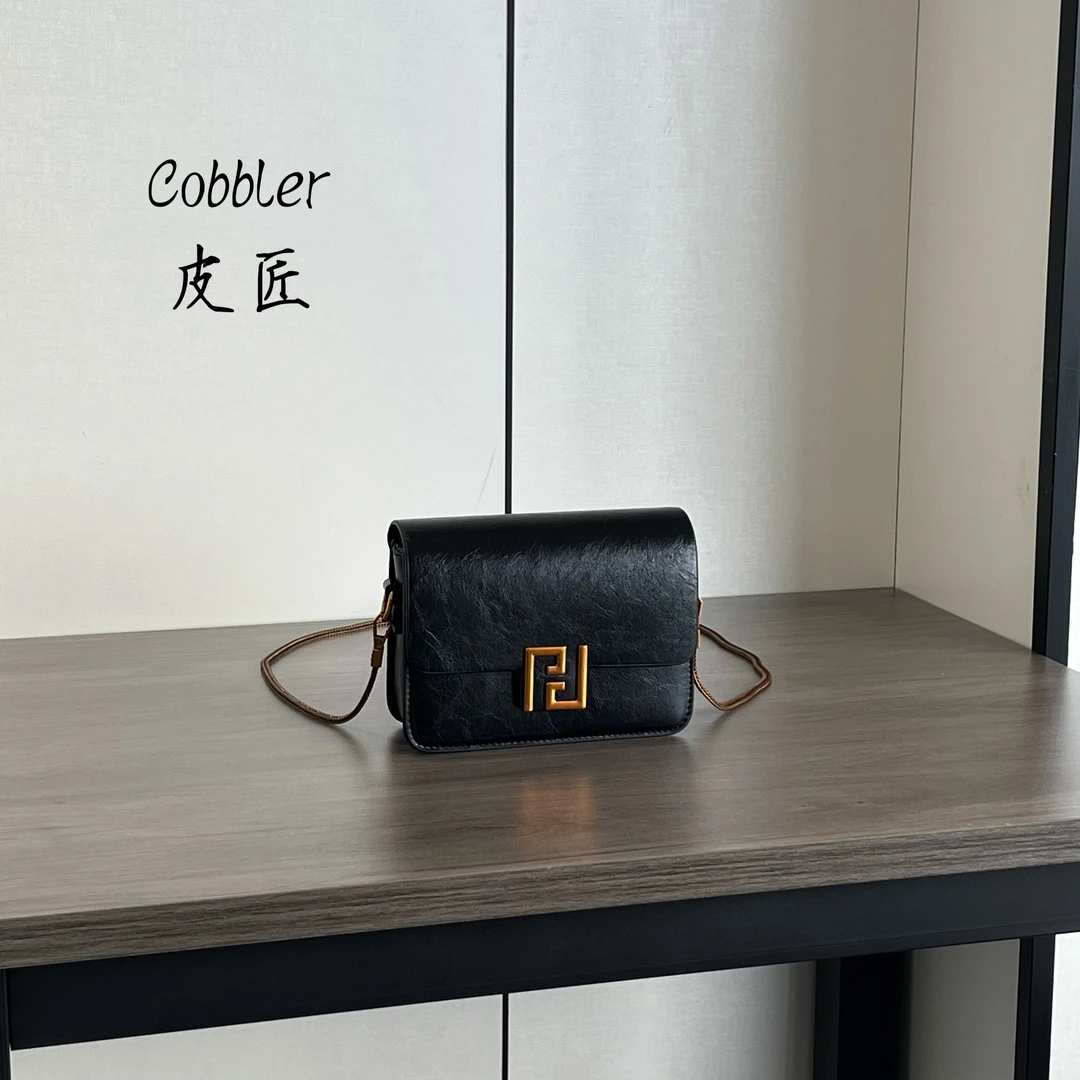 【皮先生的宠爱】限量款3256豆腐包极简休闲风单肩斜挎链条小女包包