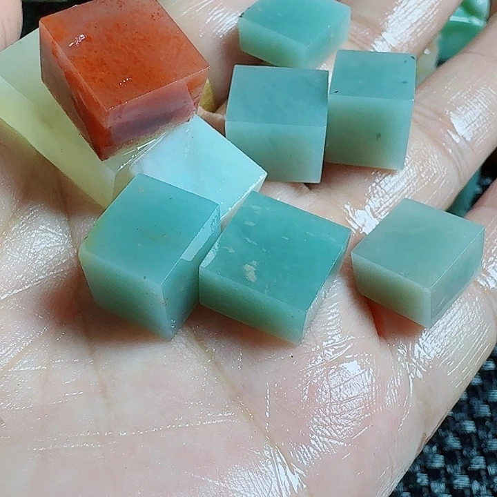 青田石真真正正章章