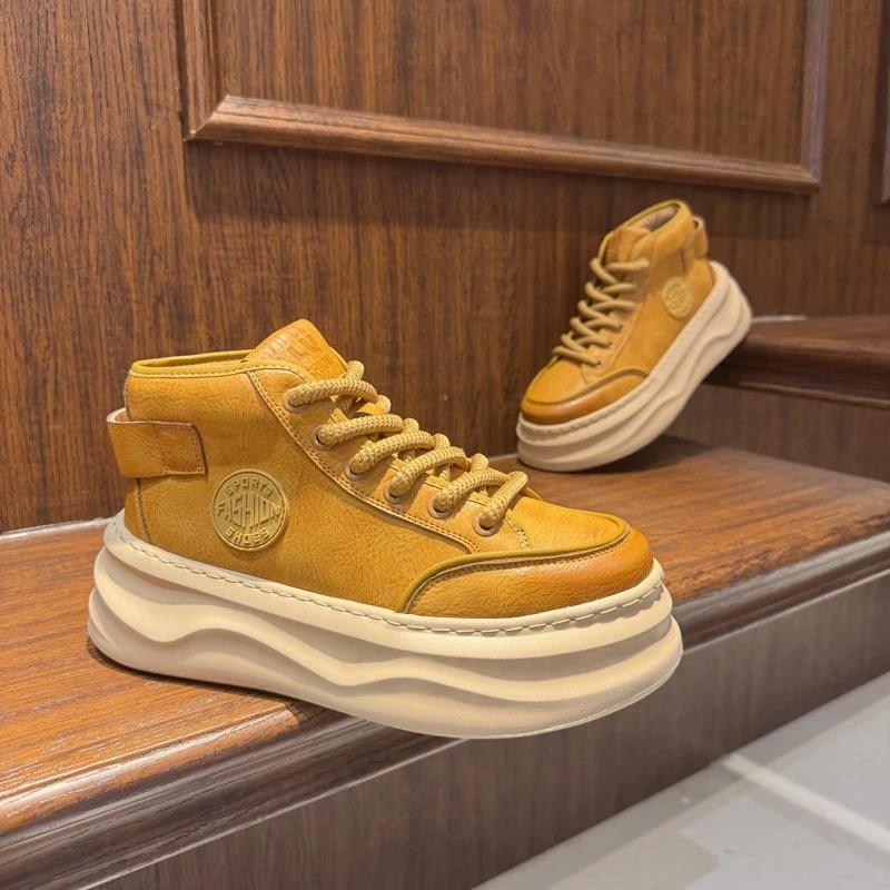 广州潮鞋秋冬款男鞋厚底增高马丁靴皮面时尚潮流加绒加厚工装靴