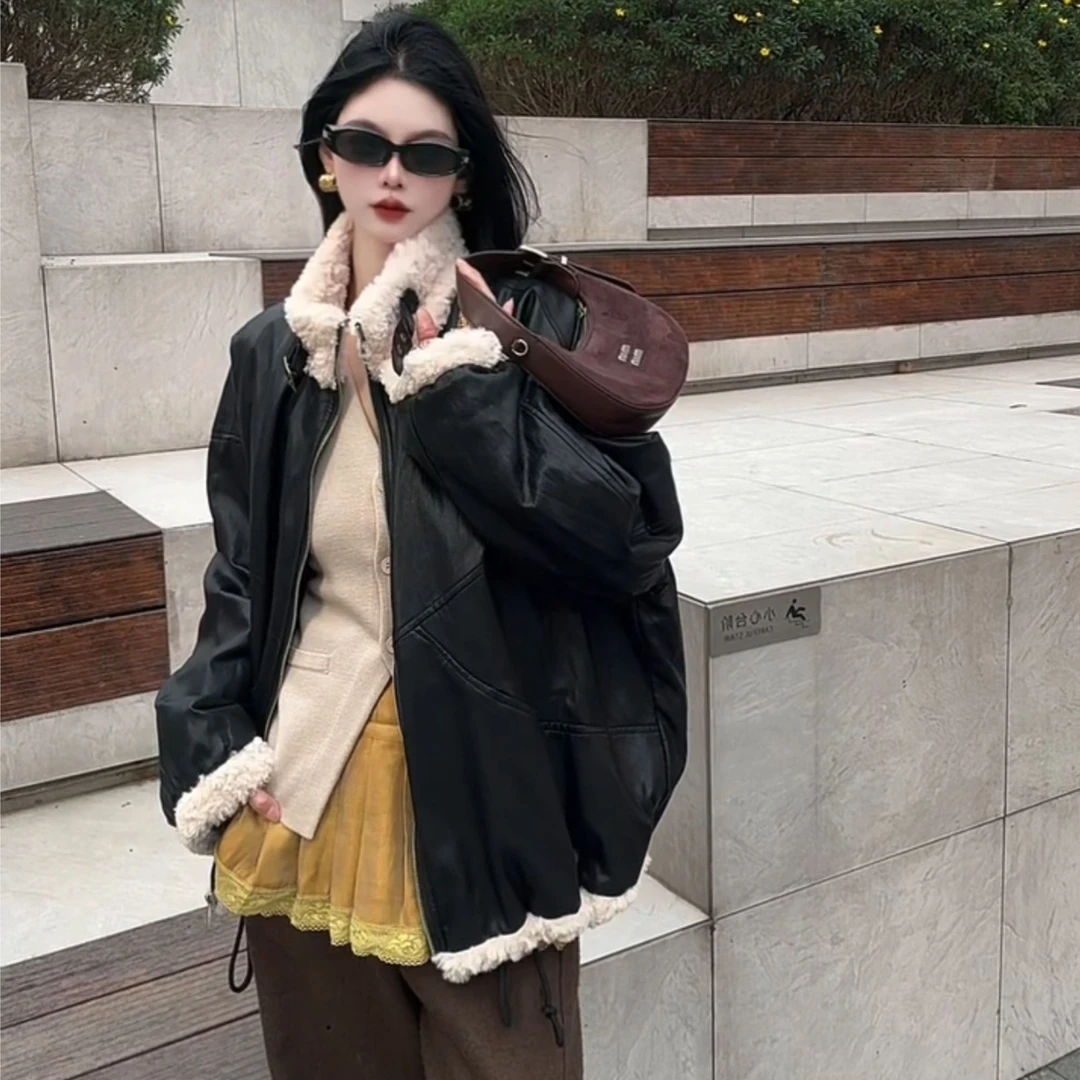 82561冬季女夹克复古轻熟风皮衣毛领立领白鸭绒保暖皮衣蓄热圆领