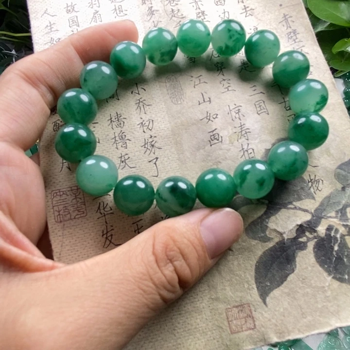 寒***山未镶嵌手链石英质玉
