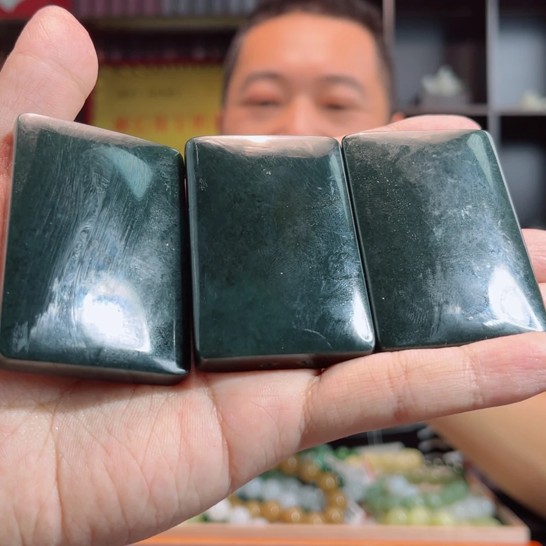 和田玉颈饰未镶嵌吊坠新疆塔县无事牌多样性拍一发一