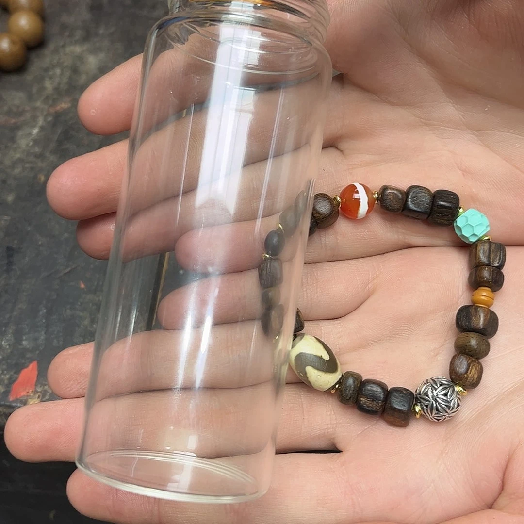 大叶紫檀（黑酸枝木类）