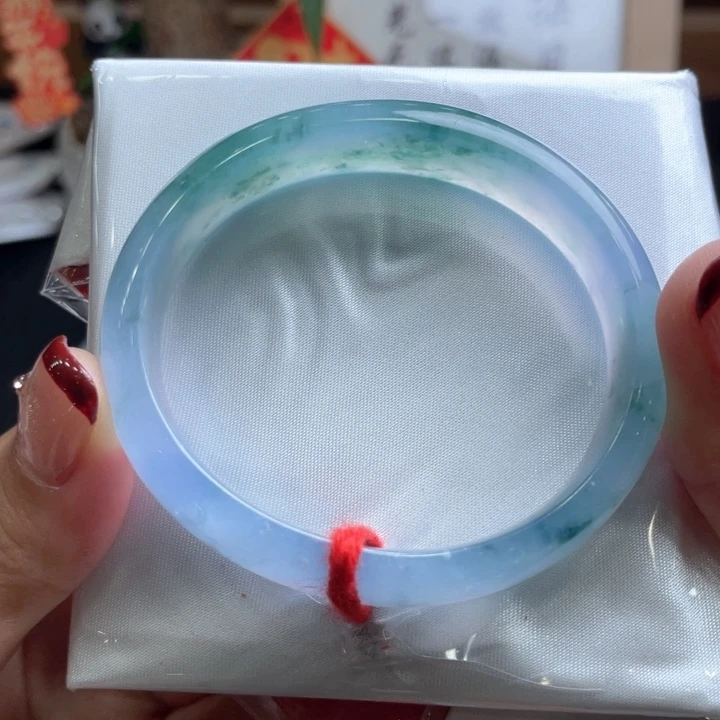 翡翠手镯未镶嵌翡翠53贵妃