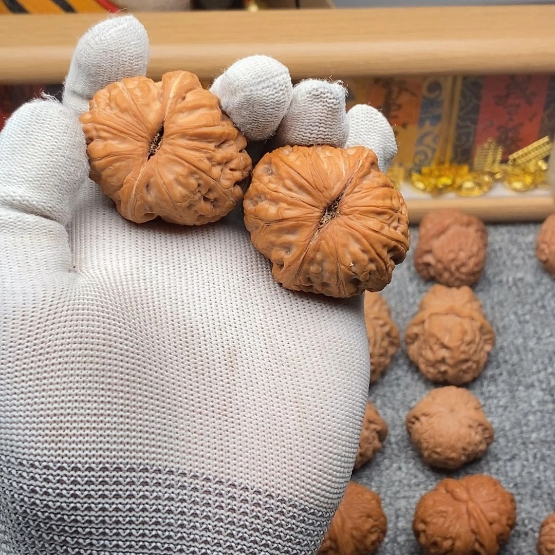 鲁***修吊坠文玩核桃全品