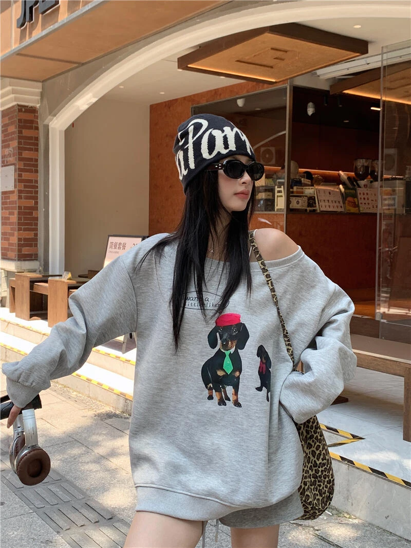 秋装女款爆款2025新款小狗图案印花圆领宽松百搭秋季上衣卫衣外套