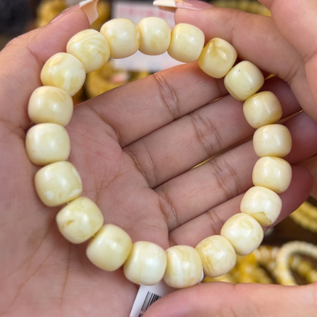 琥珀裸石未镶嵌kjbbbbbbnnnnnnnn