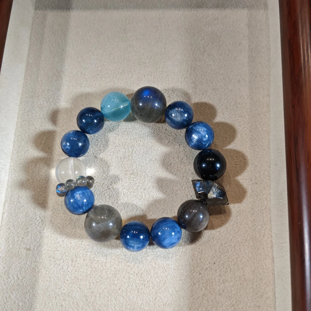 《Yuki专属》·蓝晶手串
