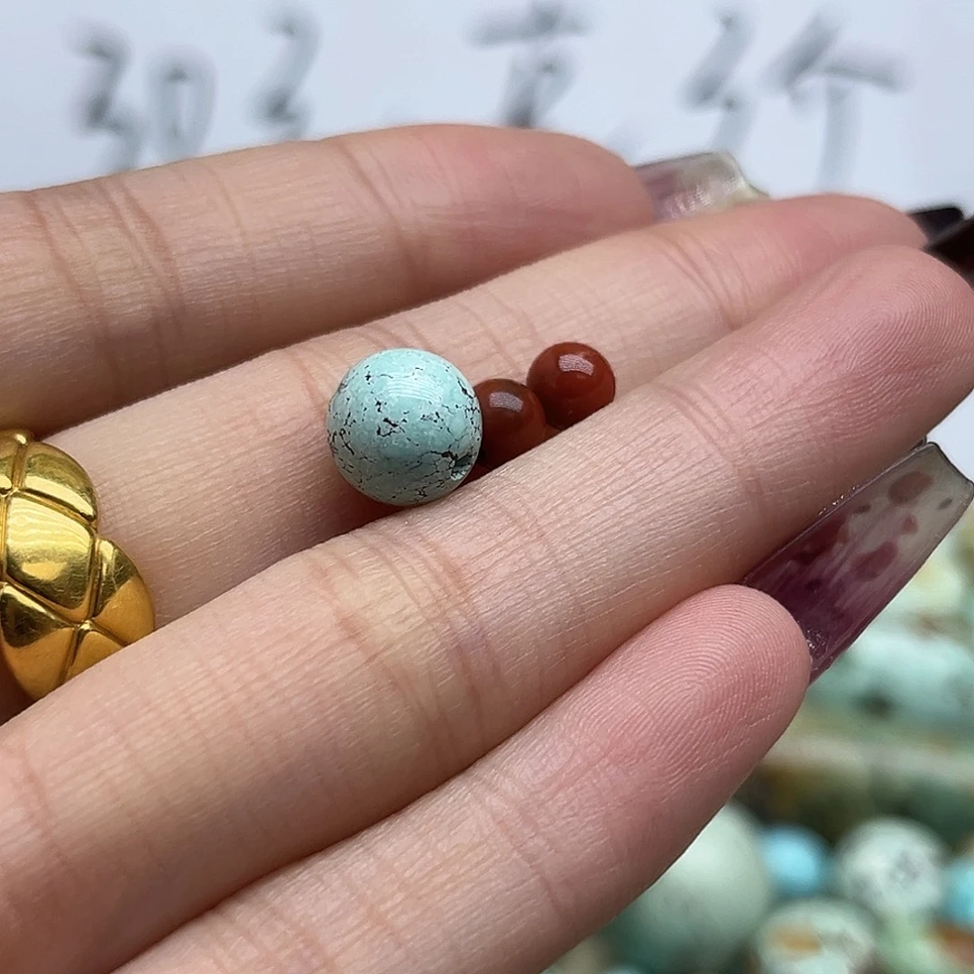 南红玛瑙未镶嵌珠宝奇石