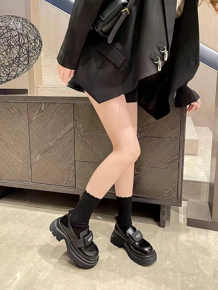 黑色厚底英伦风小皮鞋女2025春秋新款复古一脚蹬乐福鞋 33108