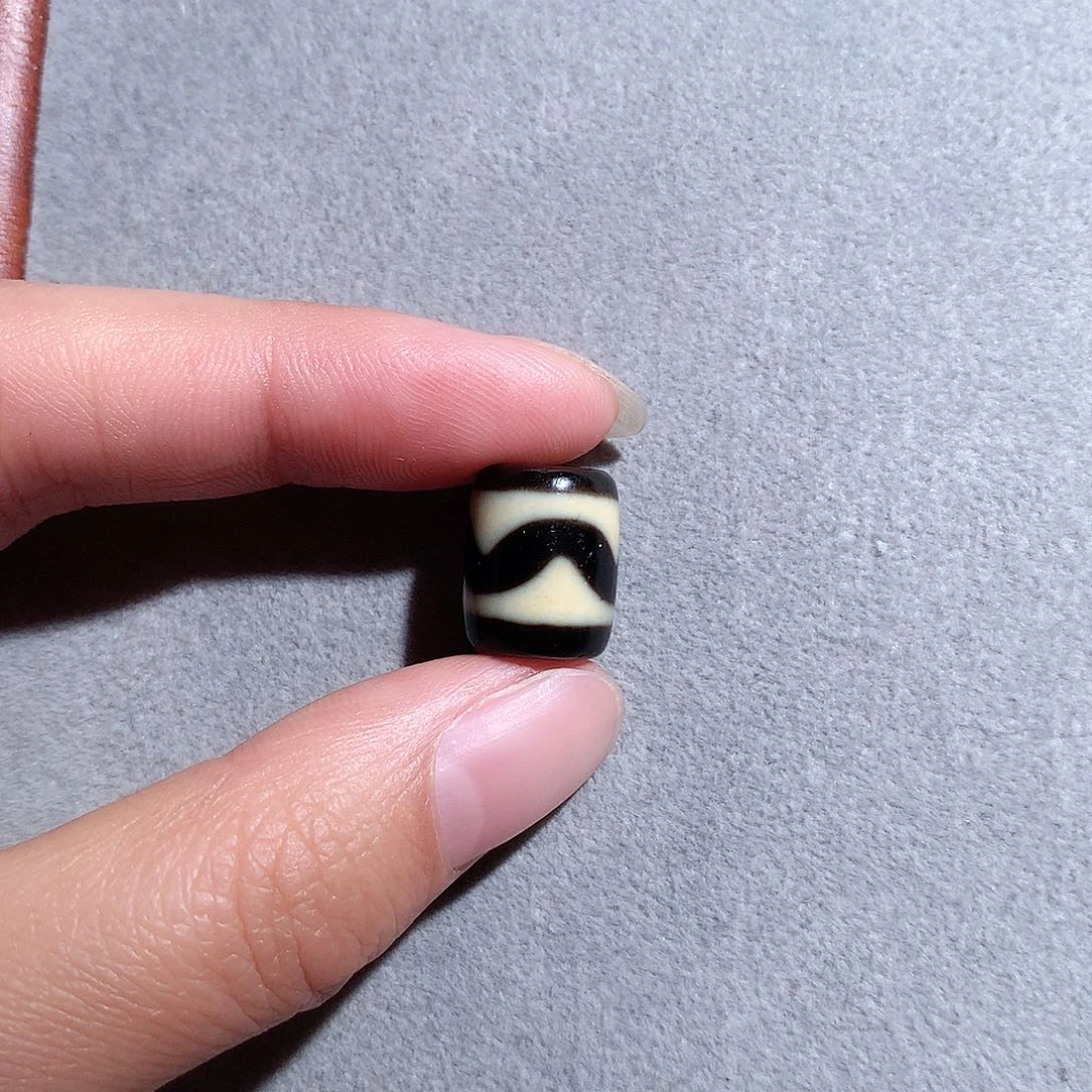 玛瑙/玉髓颈饰合金D****?