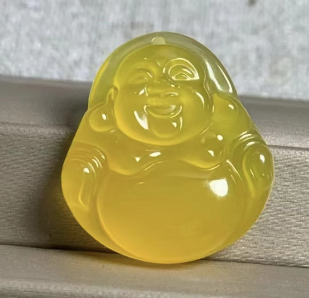 精品雕刻黄金玉佛公