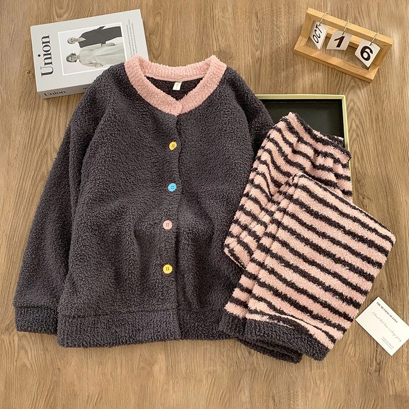 网红新款开衫半边绒睡衣圆领套装女秋冬季甜美卡通保暖休闲家居服