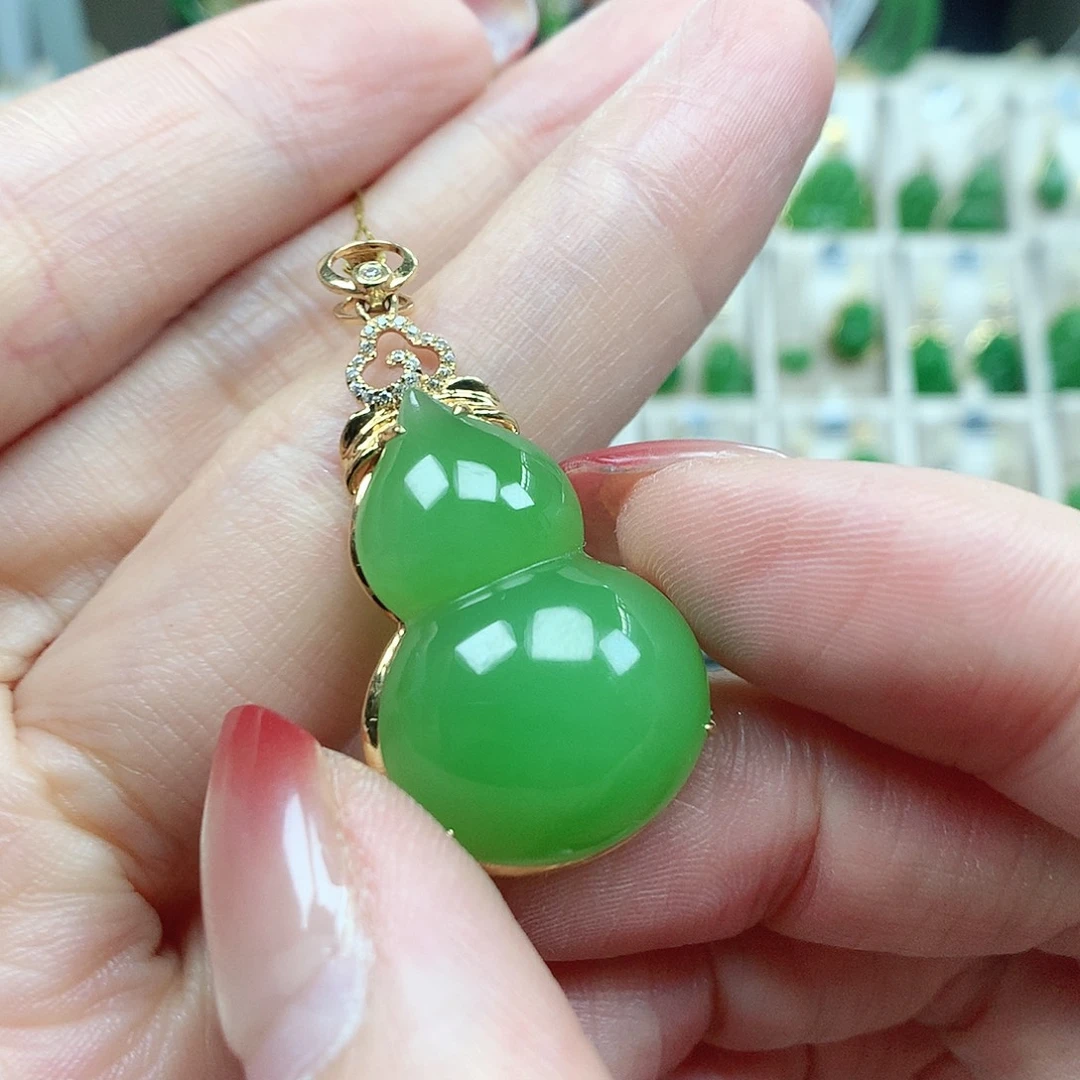 和田玉（碧玉）18K金镶嵌颈饰26