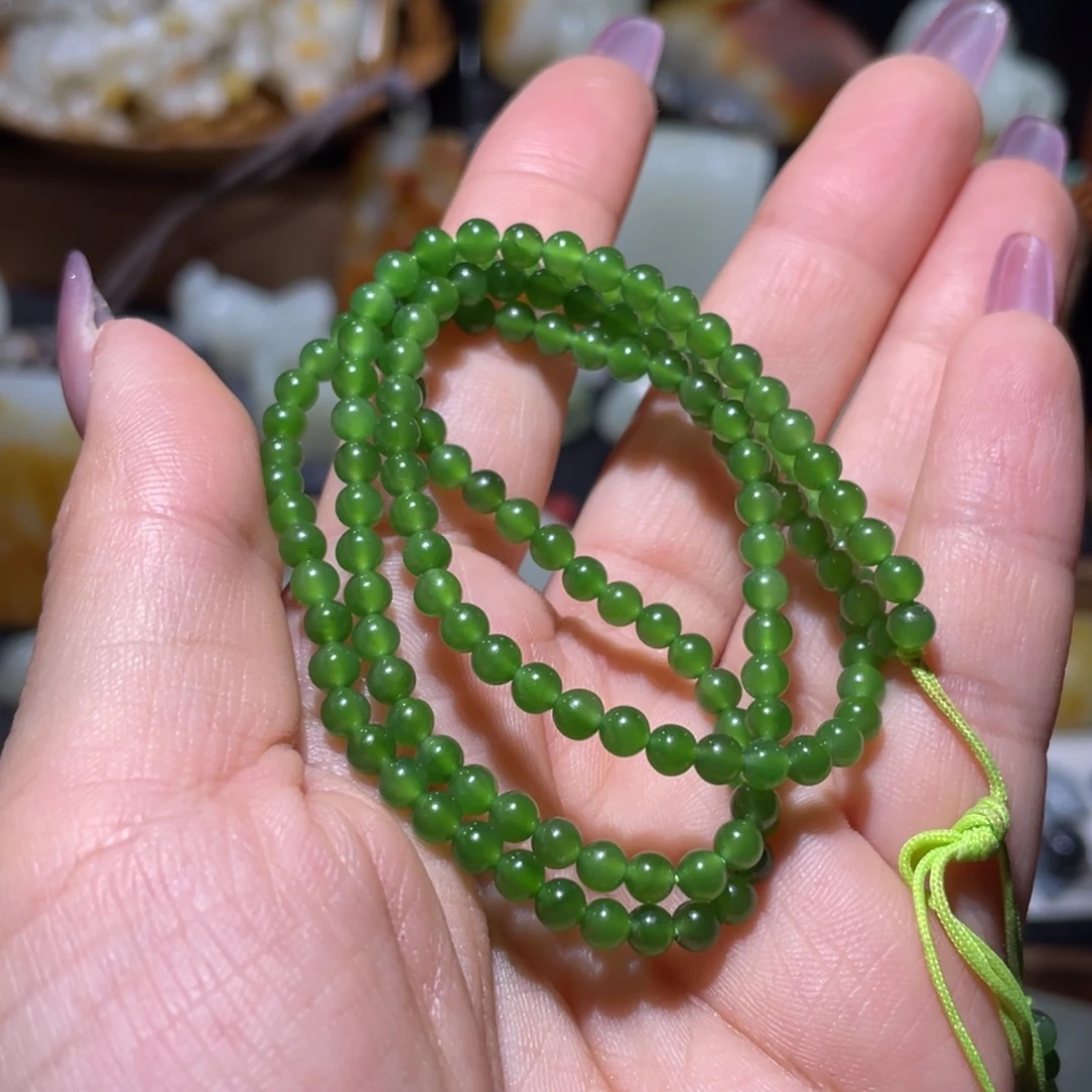 浅***墨和田玉（碧玉）未镶嵌颈饰