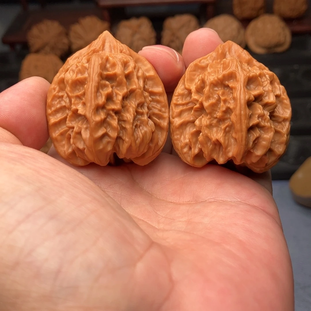 大****文玩核桃把件大龙