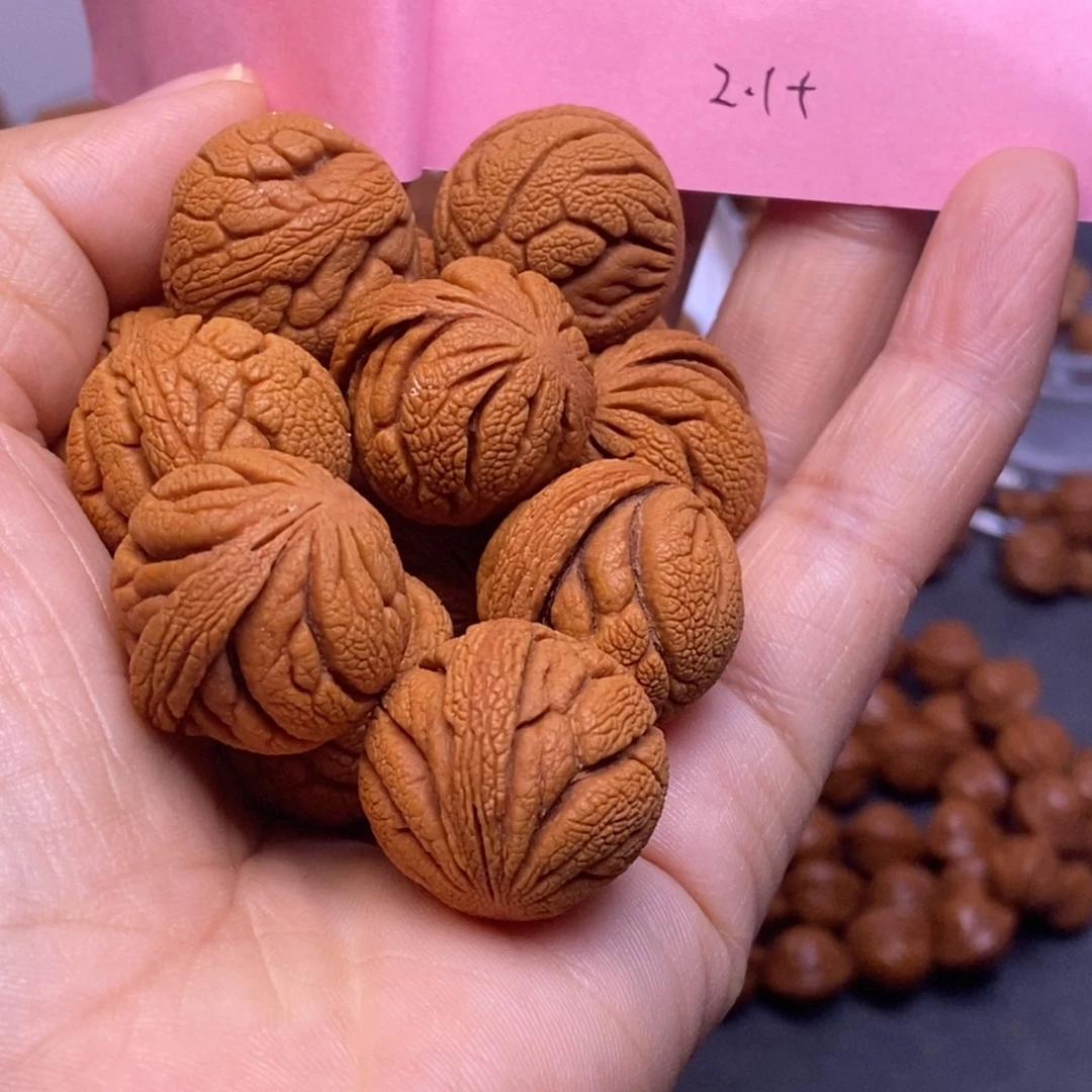 秦岭龙纹桃核13颗