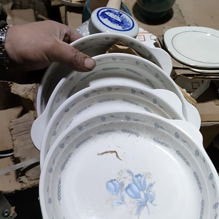 摆件陶瓷盘子碗啥都有