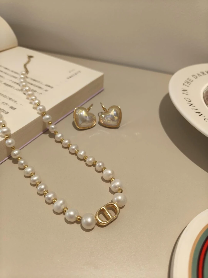 合金合成锆石耳饰 简约气质甜美小众