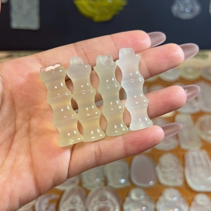 岫玉未镶嵌岫玉白冰挂件竹节