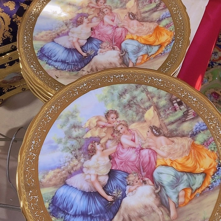 瓷片微瑕2只…………………………………