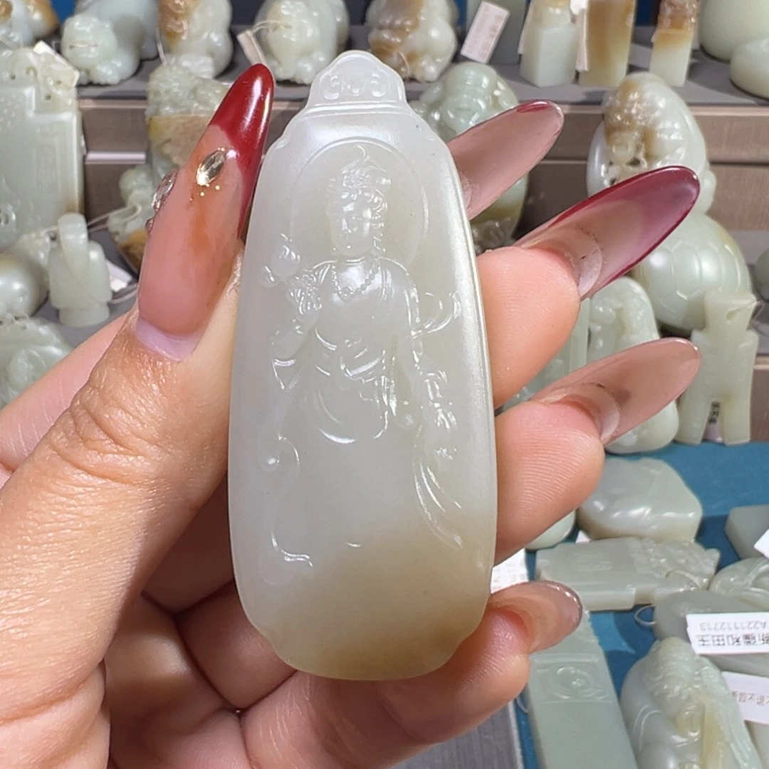 和田玉（糖玉）未镶嵌颈饰