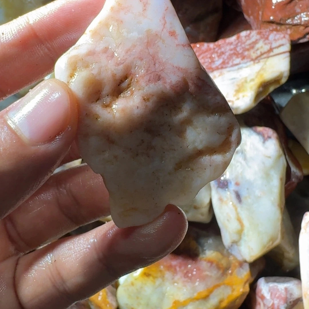 小***葩寿山石8898888999988