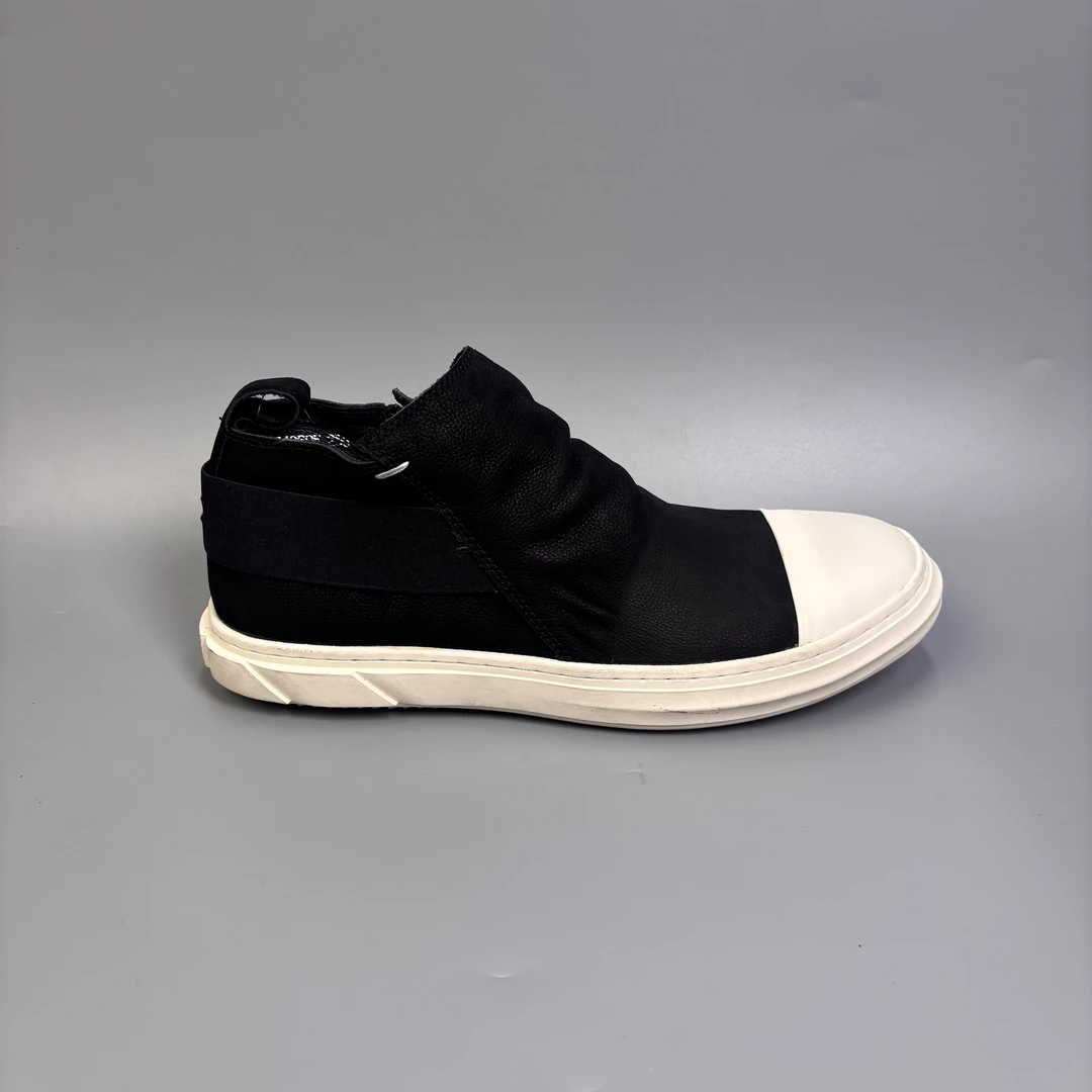 8-5(10606)时尚百搭休闲透气男鞋