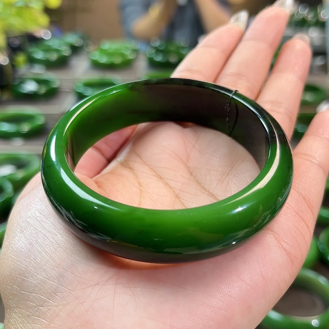 未镶嵌手镯和田玉（碧玉）5758