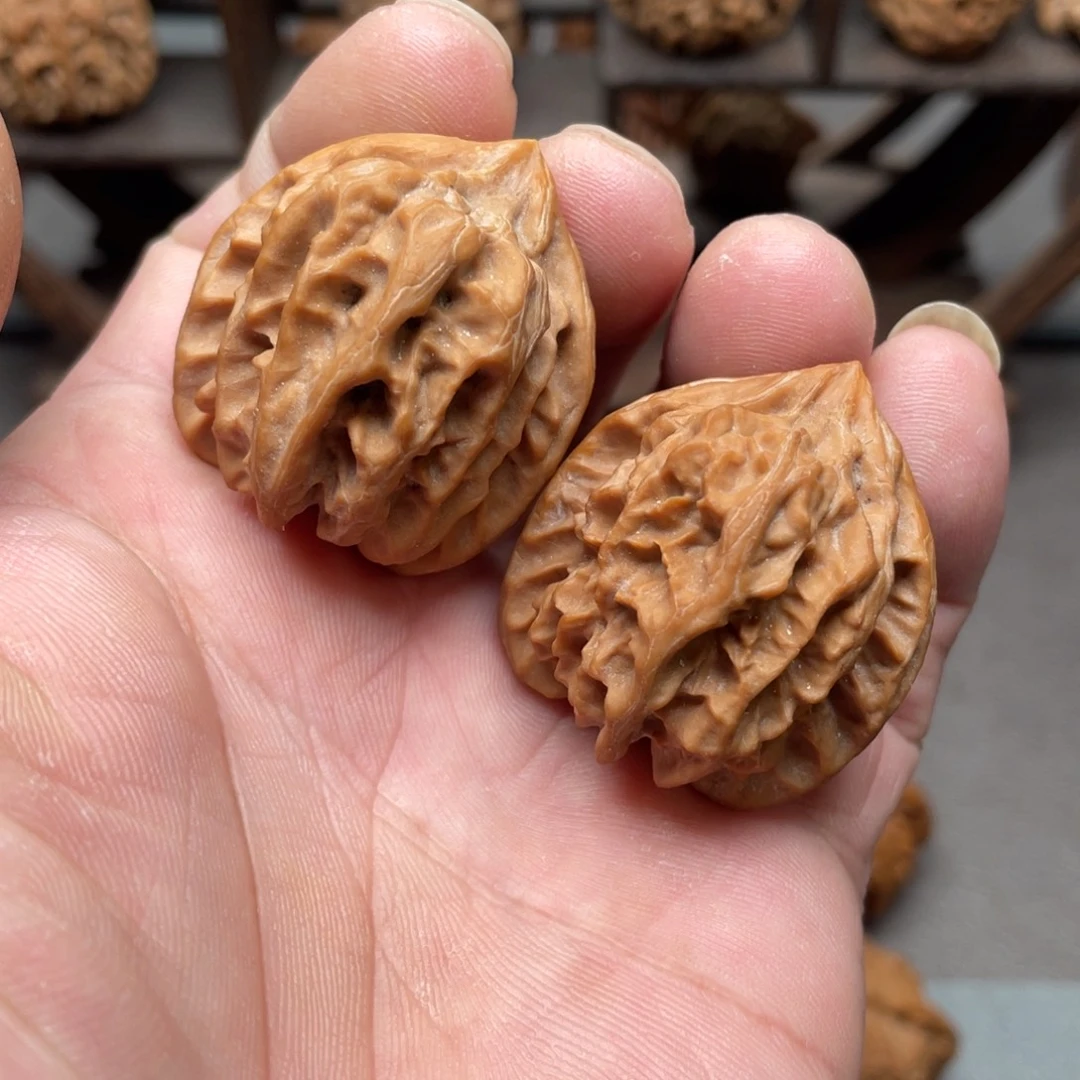 桃核吊坠34微修大龙