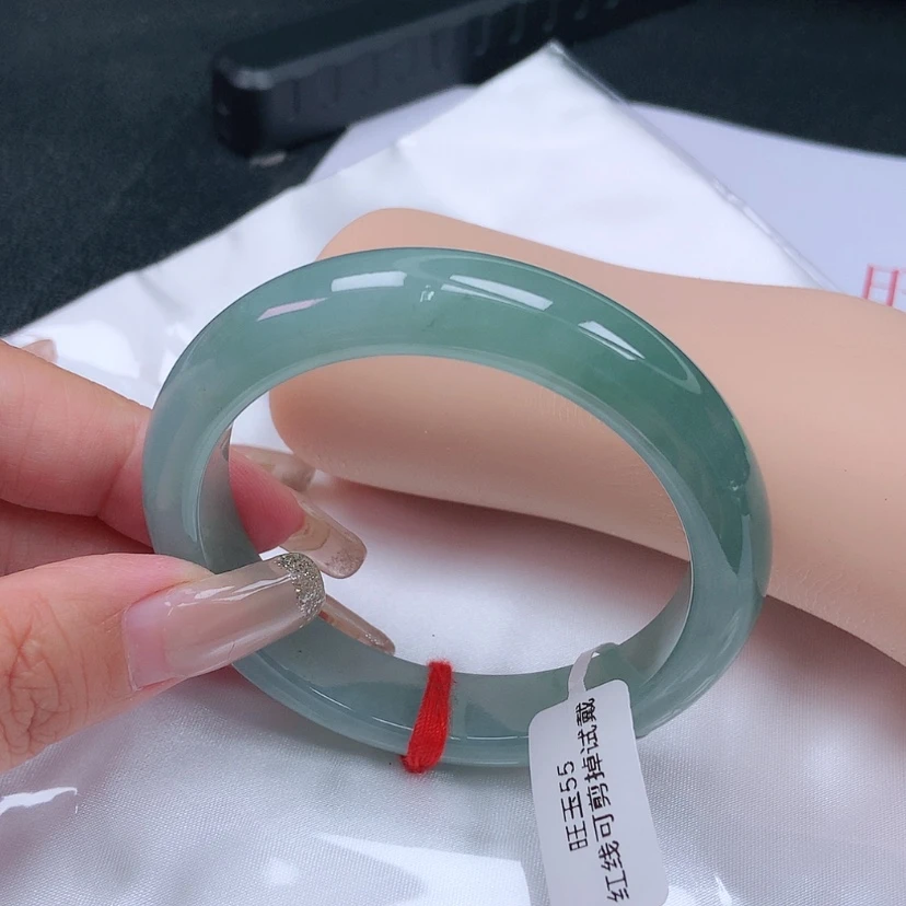 【闪购商品】未镶嵌手镯翡翠55，