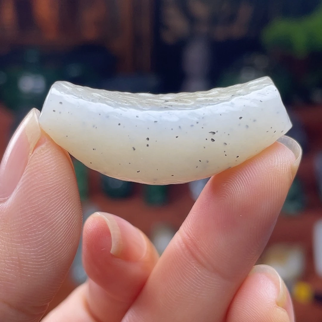 和田玉未镶嵌颈饰新疆白底青花糖三色仿古勒子