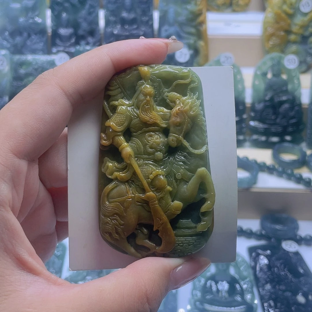 浪***人翡翠未镶嵌颈饰翡翠未镶嵌