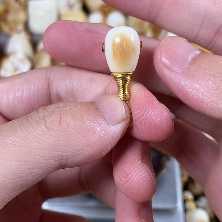 琥珀未镶嵌裸石我