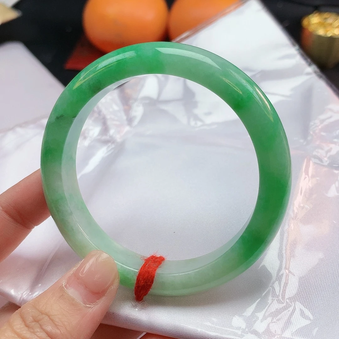 翡翠手镯未镶嵌57圈2343