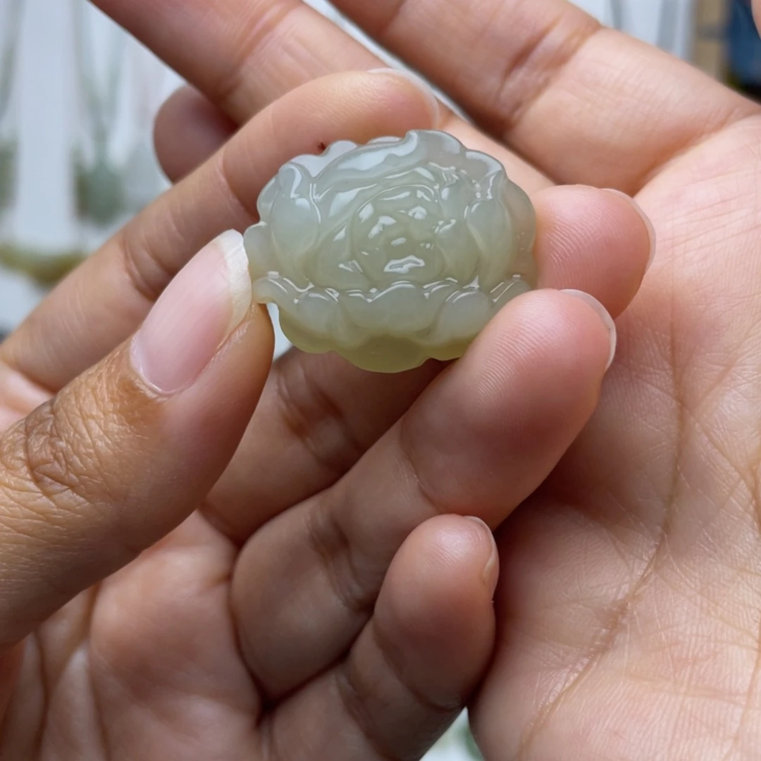 和田玉未镶嵌吊坠(不含链)