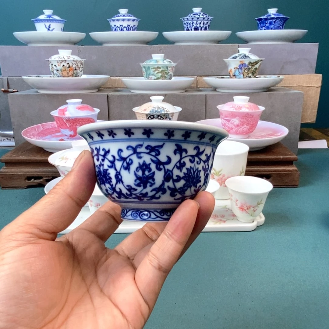 永乐缠枝莲压手杯