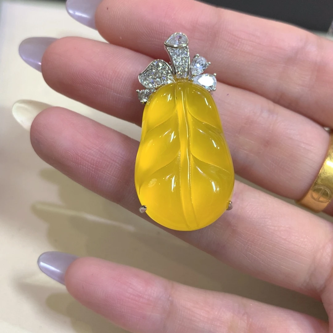 玛瑙/玉髓颈饰银S925镶嵌予*