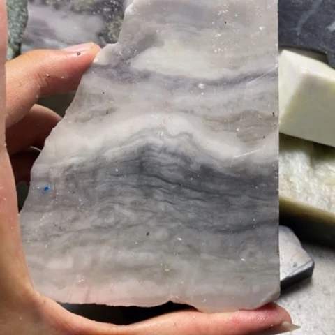 未镶嵌和田玉（糖玉）挂件