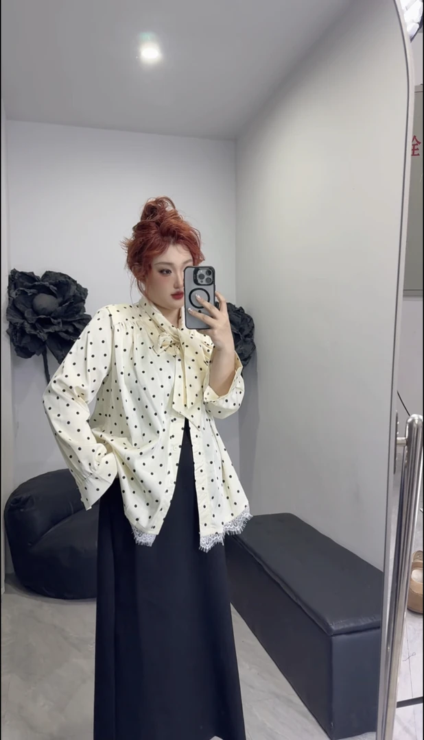 chic高级感气质波点显瘦缎面套装