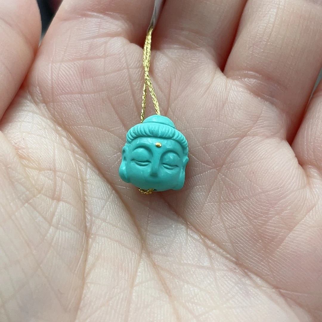 绿松石颈饰未镶嵌