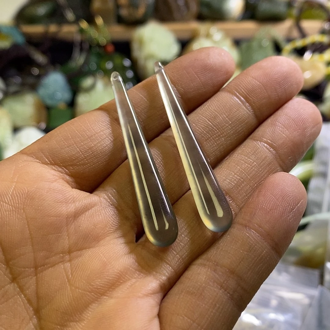 岫玉未镶嵌耳环耳环