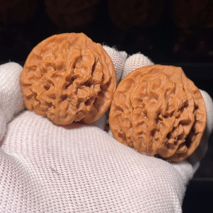 文玩核桃吊坠秦岭帝王官帽40