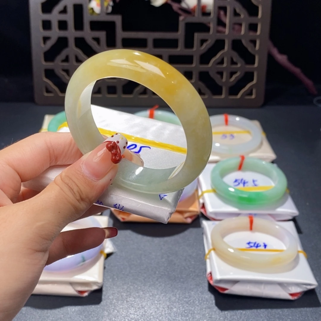 翡翠手镯未镶嵌11号