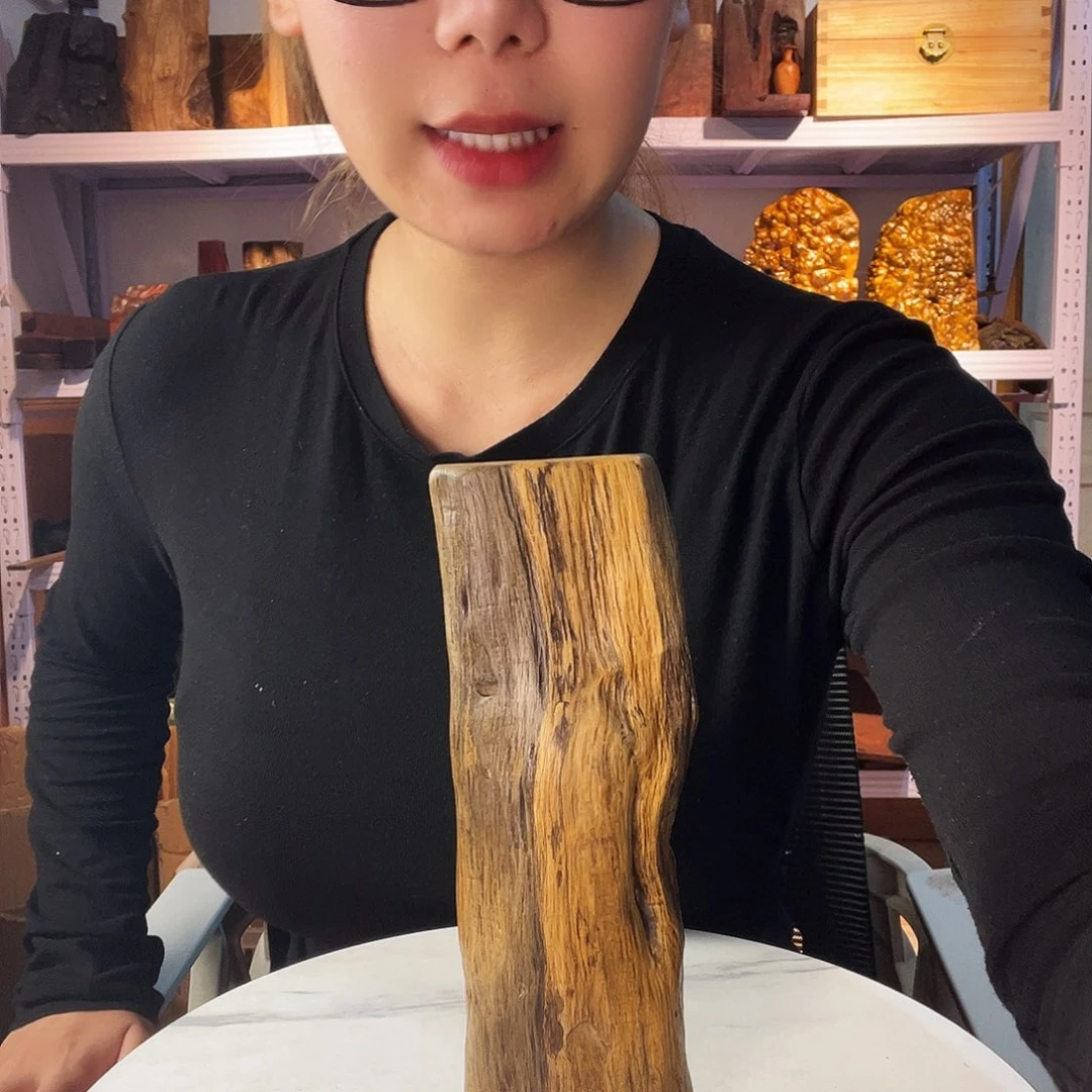 紫檀木类端景台人***?