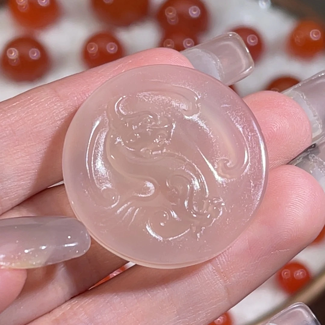 玛瑙/玉髓未镶嵌龙凤牌子28x6.8mm