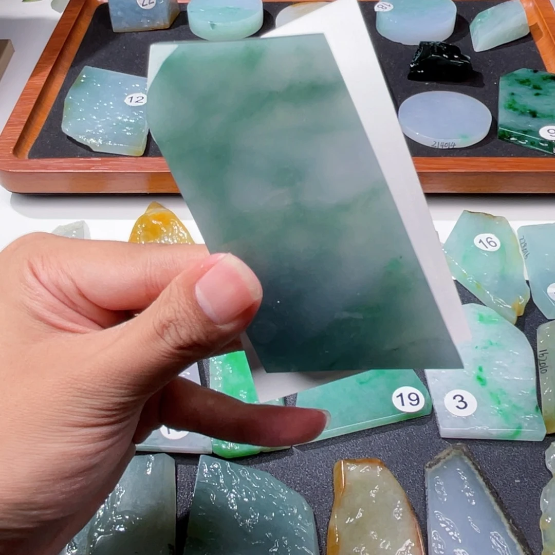 定制翡翠未镶嵌大牌料